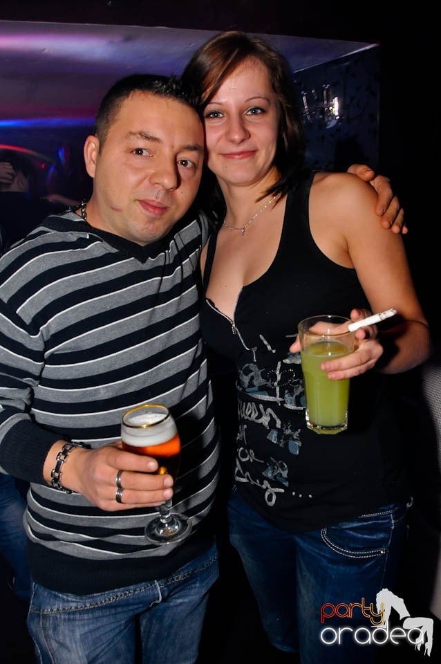 3 Style Night Party în Club Atti's,