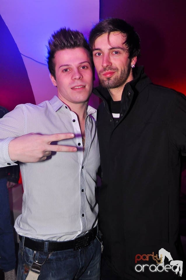 3 Style Night Party în Club Atti's,