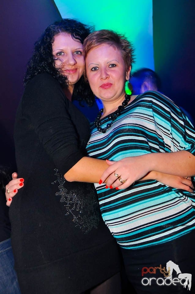 3 Style Night Party în Club Atti's,
