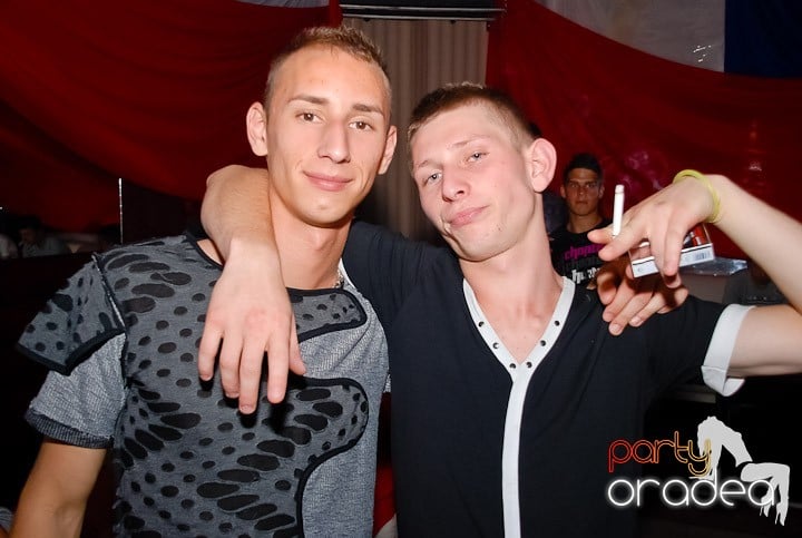 Atmosfera din Cuba vine la Heat Club,