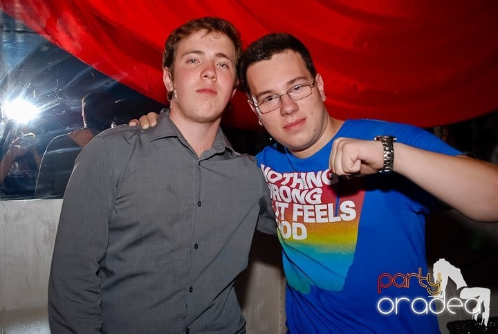 Atmosfera din Cuba vine la Heat Club,