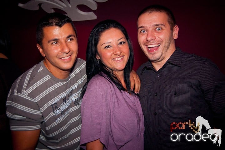 Atti's Club Mega Party, 