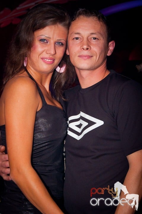 Atti's Club Mega Party, 