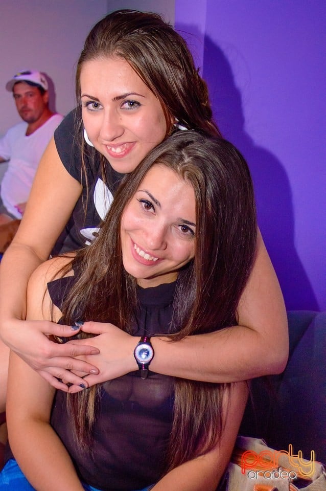 Bad Girls Party, 