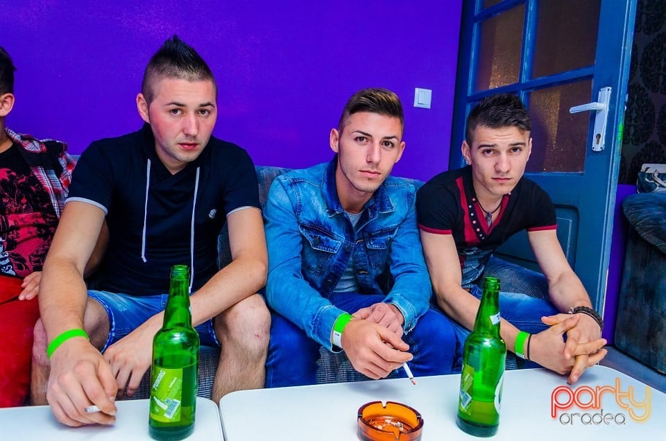 Bad Girls Party, 