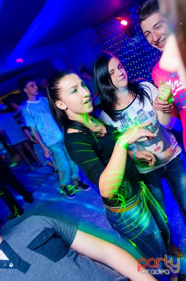 Bad Girls Party, 