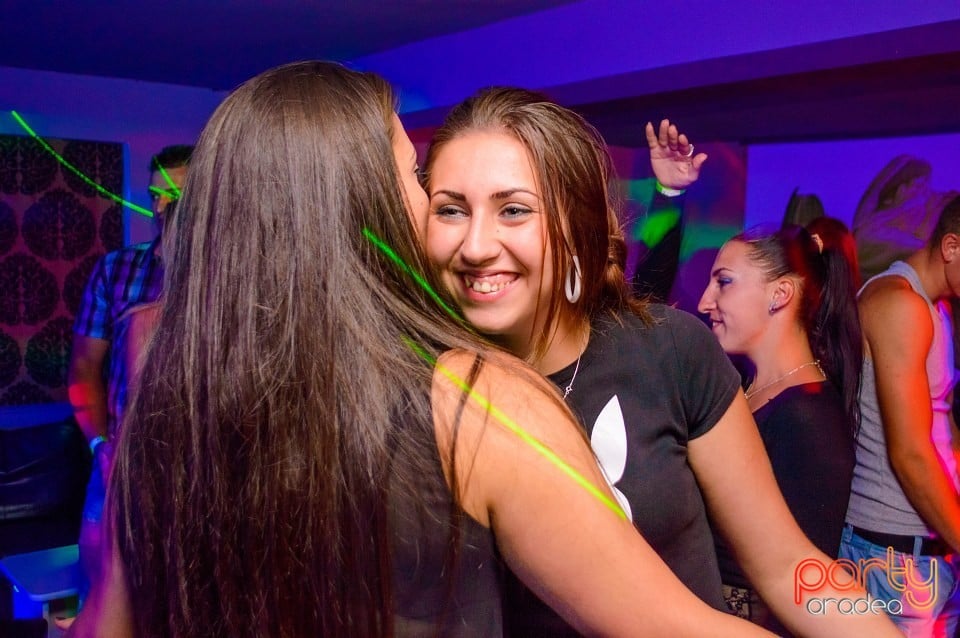 Bad Girls Party, 
