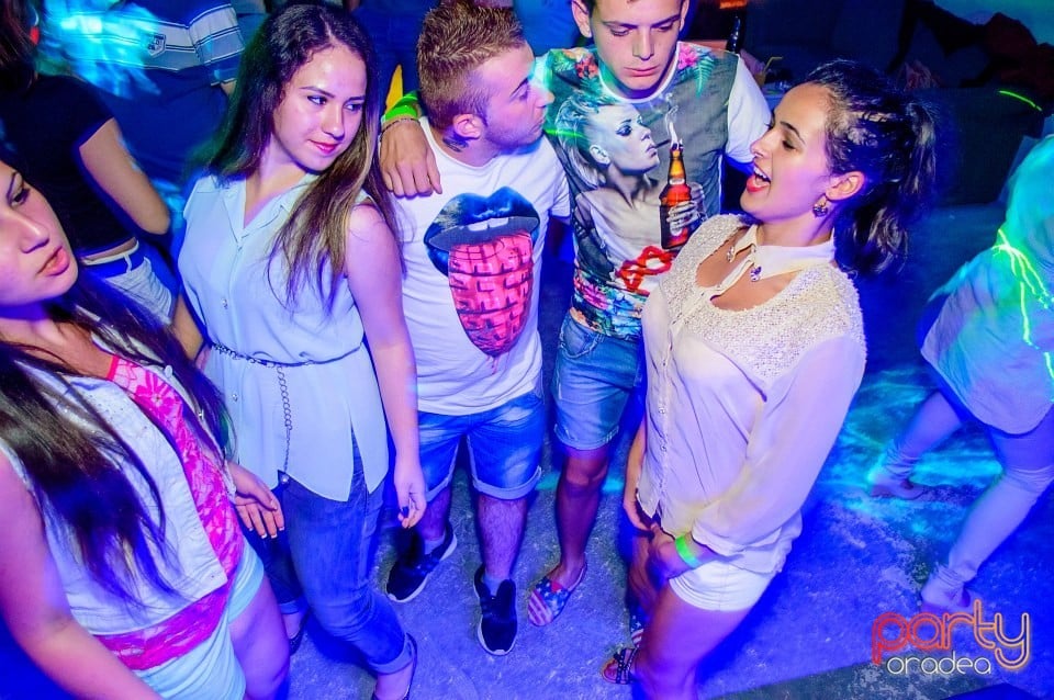 Bad Girls Party, 