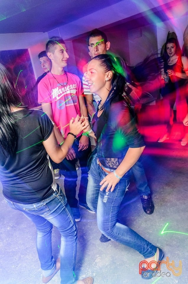 Bad Girls Party, 