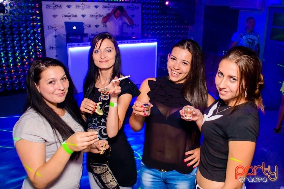 Bad Girls Party, 