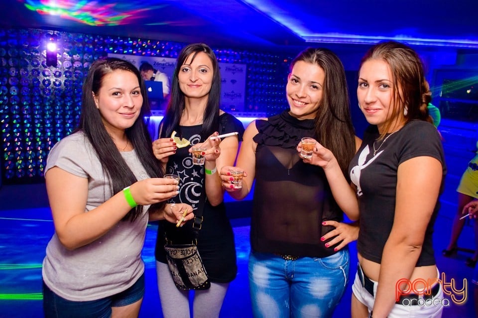 Bad Girls Party, 