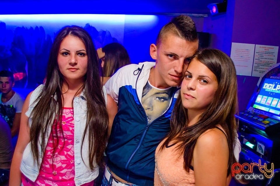 Bad Girls Party, 