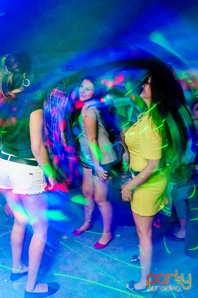 Bad Girls Party, 