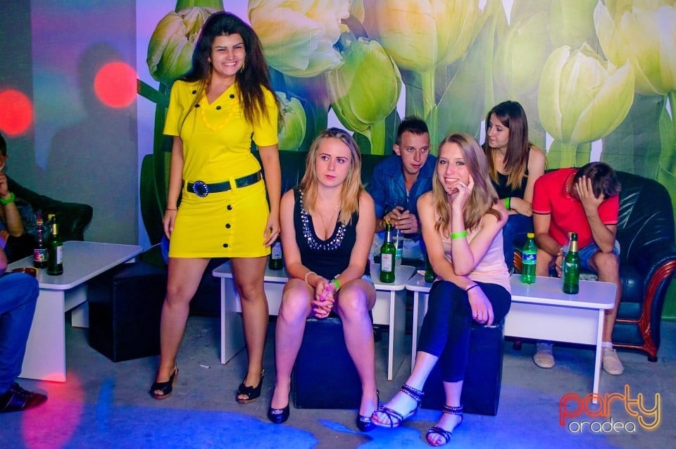 Bad Girls Party, 