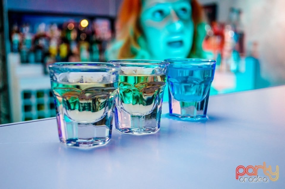 Bad Girls Party, 