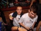 Câştigătorii se adună în Club Escape