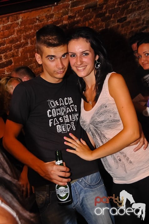 Chef de pomină în Club Escape,