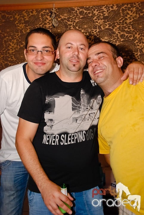 Chef şi veselie în Club Rio, 
