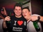 Club Atti's pe ringul de dans