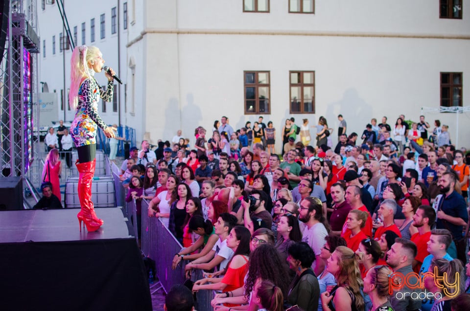 Concert Anna and the Barbies, Cetatea Oradea
