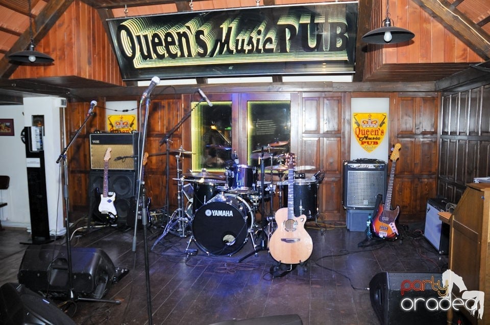 Concert Zen Garden în Queen's, Queen's Music Pub