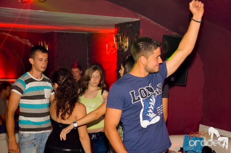 Dacian de la Oradea a cântat în Club Atti's, 