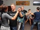Dans şi distracţie în Blondy's Art Cafe
