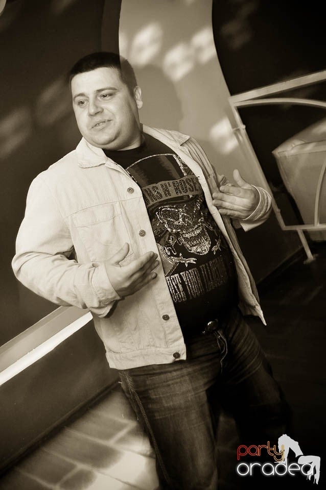 Dessert Band Live în Club Atti's,