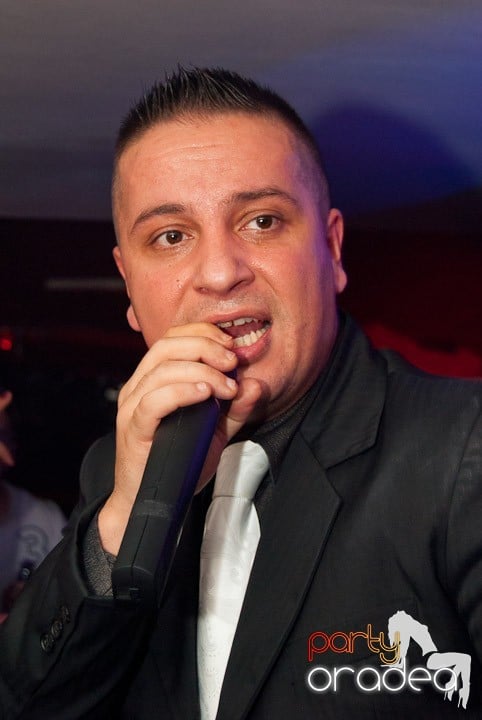 Distracţie cu LL Junior în Club Atti's,