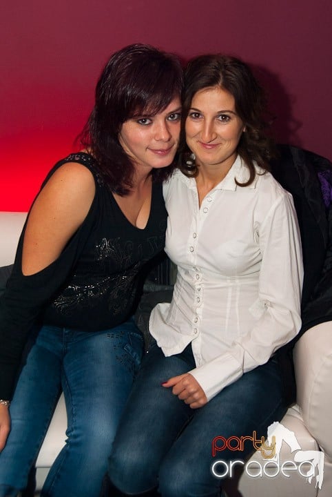 Distracţie cu LL Junior în Club Atti's,
