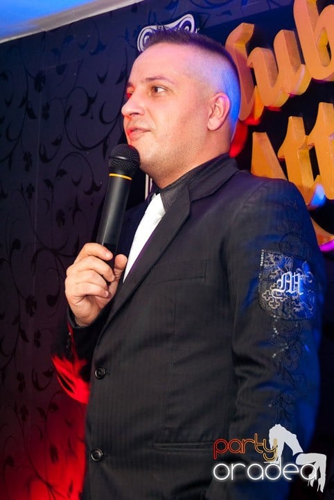 Distracţie cu LL Junior în Club Atti's,