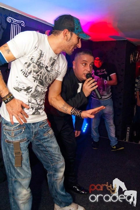 Distracţie cu LL Junior în Club Atti's,