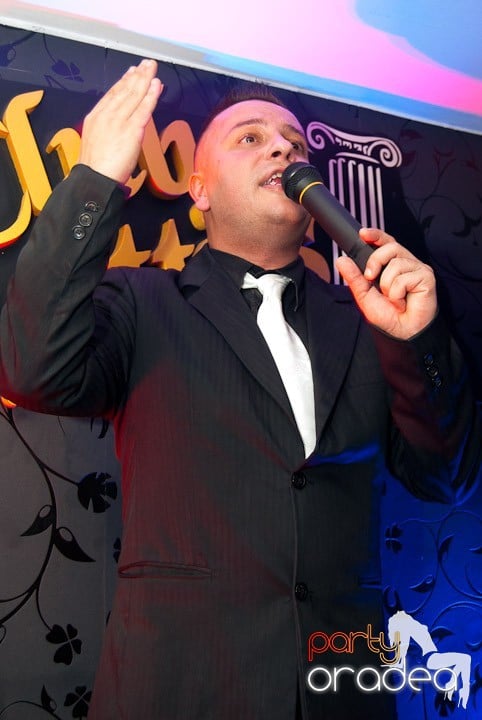 Distracţie cu LL Junior în Club Atti's,
