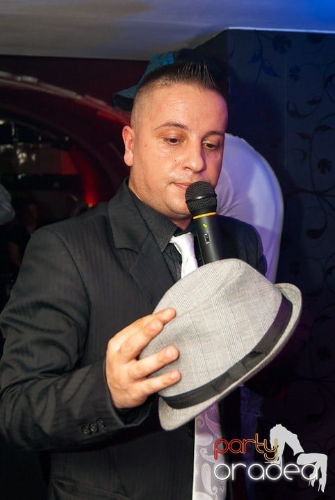Distracţie cu LL Junior în Club Atti's,