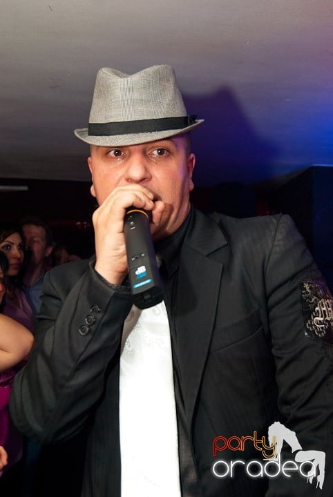 Distracţie cu LL Junior în Club Atti's,