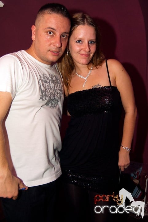 Distracţie cu LL Junior în Club Atti's,
