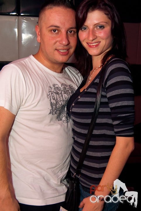 Distracţie cu LL Junior în Club Atti's,