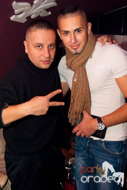 Distracţie cu LL Junior în Club Atti's,