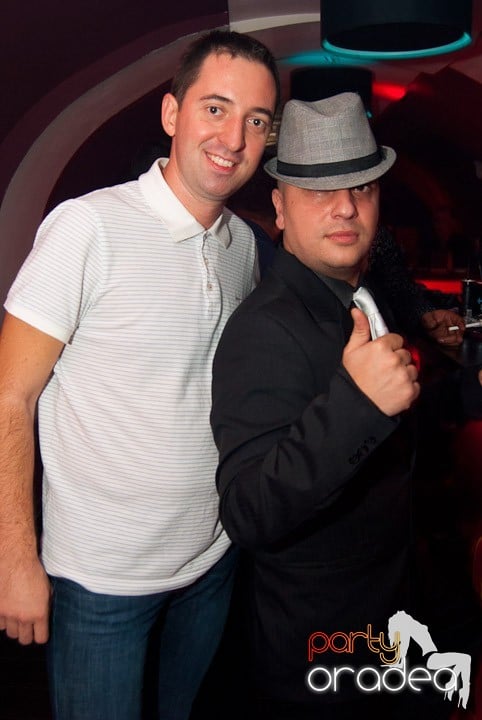 Distracţie cu LL Junior în Club Atti's,