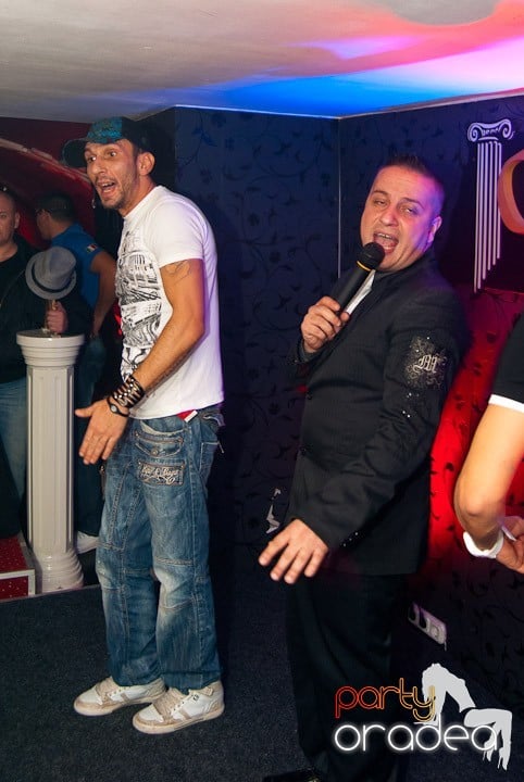 Distracţie cu LL Junior în Club Atti's,