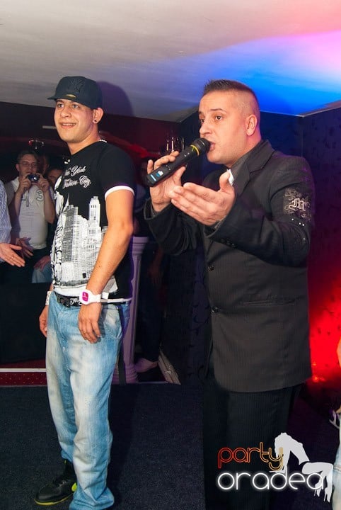 Distracţie cu LL Junior în Club Atti's,