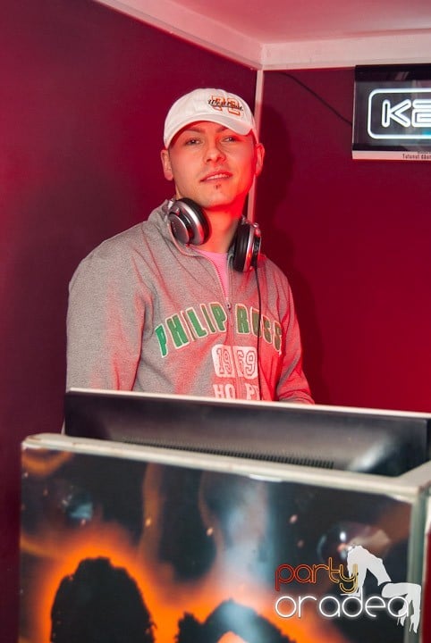 Distracţie cu LL Junior în Club Atti's,