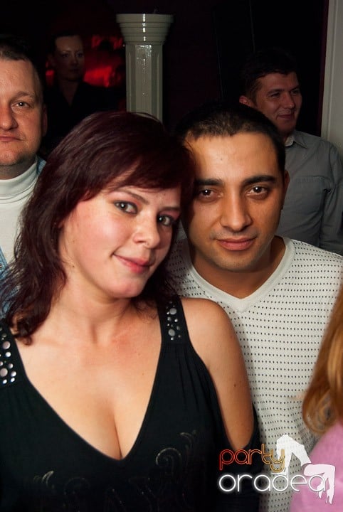Distracţie cu LL Junior în Club Atti's,