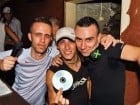 Distracţie de weekend în Club Seven