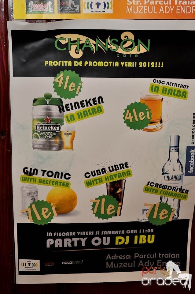 Distracţie în Chanson Café, 