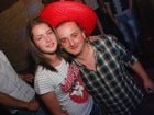 Distracţie în Club Downtown