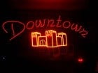 Distracţie în Club Downtown