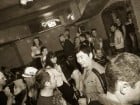 Distracţie în Club Downtown