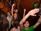 Distracţie în Club Downtown