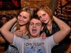 Distracţie în Club Escape